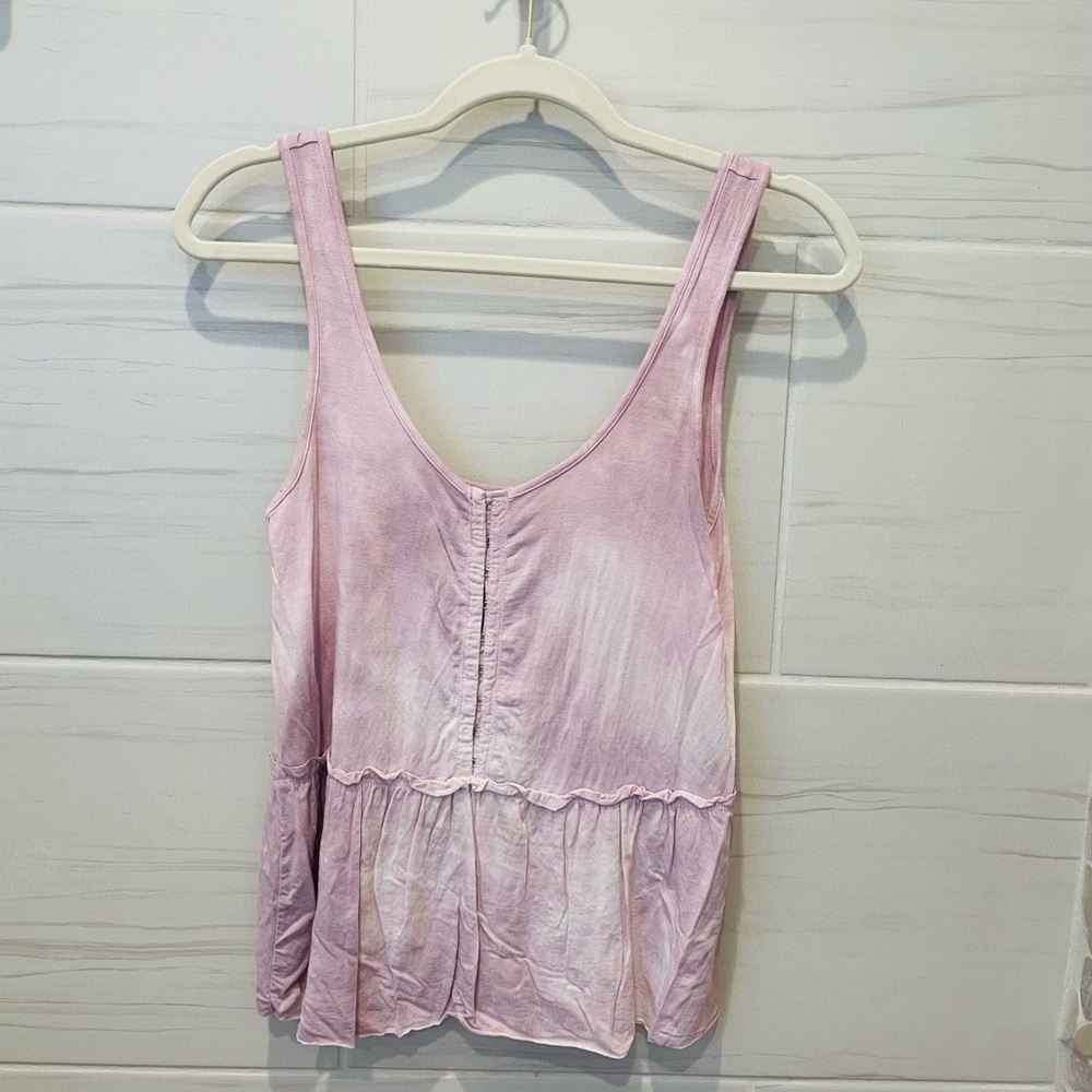 Women’s American Eagle button-up tank